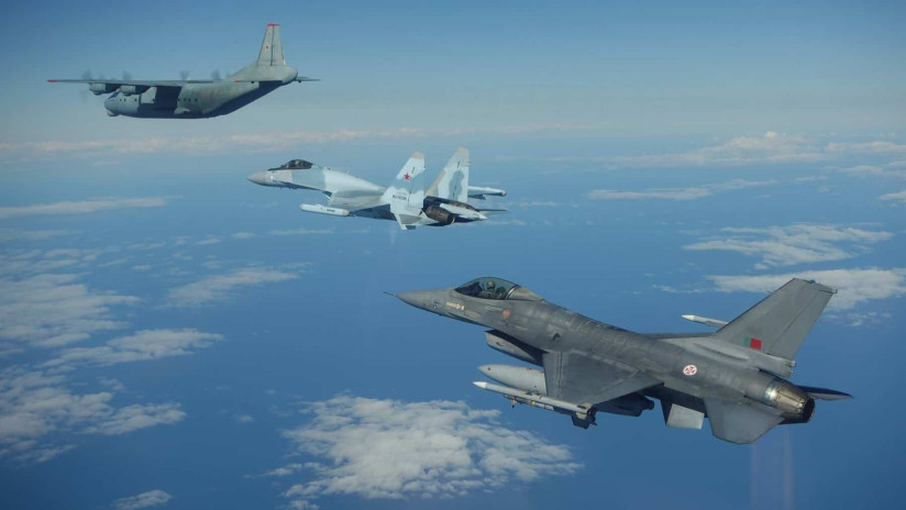 <p>NATO Baltik səmasında təhl&uuml;kə yaradan hərbi təyyarələrin vurulmasına icazə verdi</p>