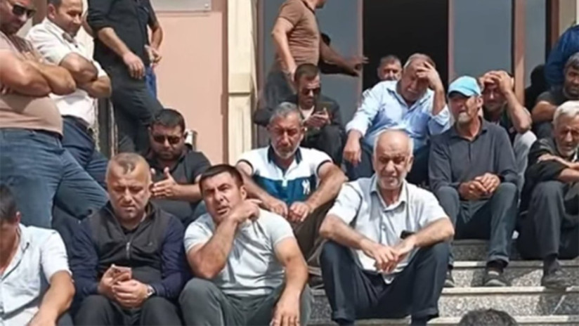 <p>Nazirlik pulu &ouml;dənməyən pambıq&ccedil;ılara: &ldquo;Məhkəməyə m&uuml;raciət edə bilərlər&rdquo;</p>