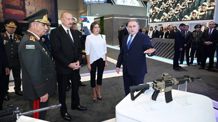 <p>İsrail şirkəti Azərbaycanda silah zavodu a&ccedil;dığını deyir&nbsp;</p>