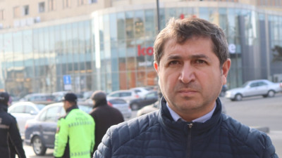 <p>İctimai fəal: &ldquo;Bu hakimiyyət artıq mənim həyatımdan 1000 g&uuml;ndən &ccedil;ox oğurlayıb&rdquo;</p>
