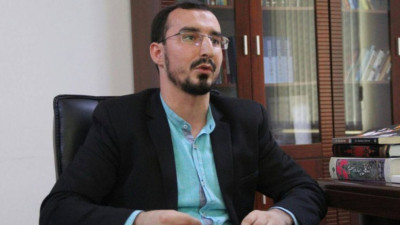<p>Taleh Bağırzadə İlham Əliyev: &ldquo;Mənə &ouml;m&uuml;rl&uuml;k verin, həbsdəki qadınları azad edin&rdquo;</p>