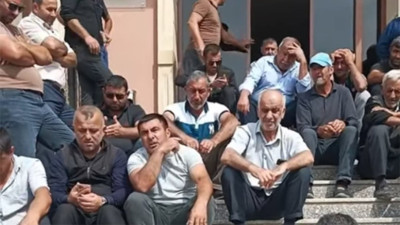 <p>Nazirlik pulu &ouml;dənməyən pambıq&ccedil;ılara: &ldquo;Məhkəməyə m&uuml;raciət edə bilərlər&rdquo;</p>