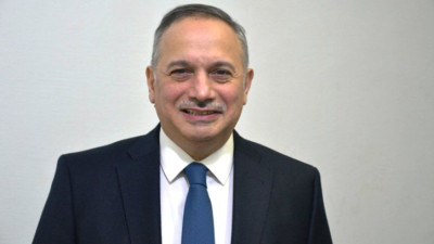 <p>Azərbaycan h&ouml;kuməti Əli Əliyevə 5200 avro təzminat &ouml;dəməyə razılaşıb&nbsp;</p>